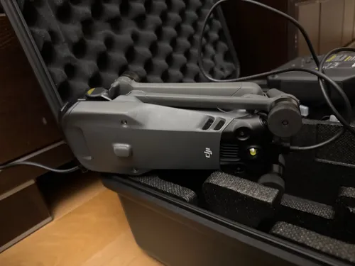 DJI Mavic 3 Thermal (Universal Edition) - квадрокоптер