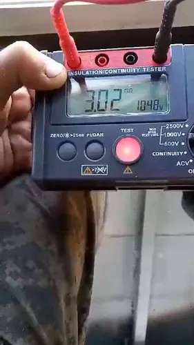 RGK RT-25 с поверкой - цифровой мегаомметр
