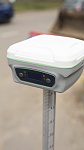 RGK SR1 с RGK SC100 и вехой RGK GLS 25 - комплект GNSS приемника